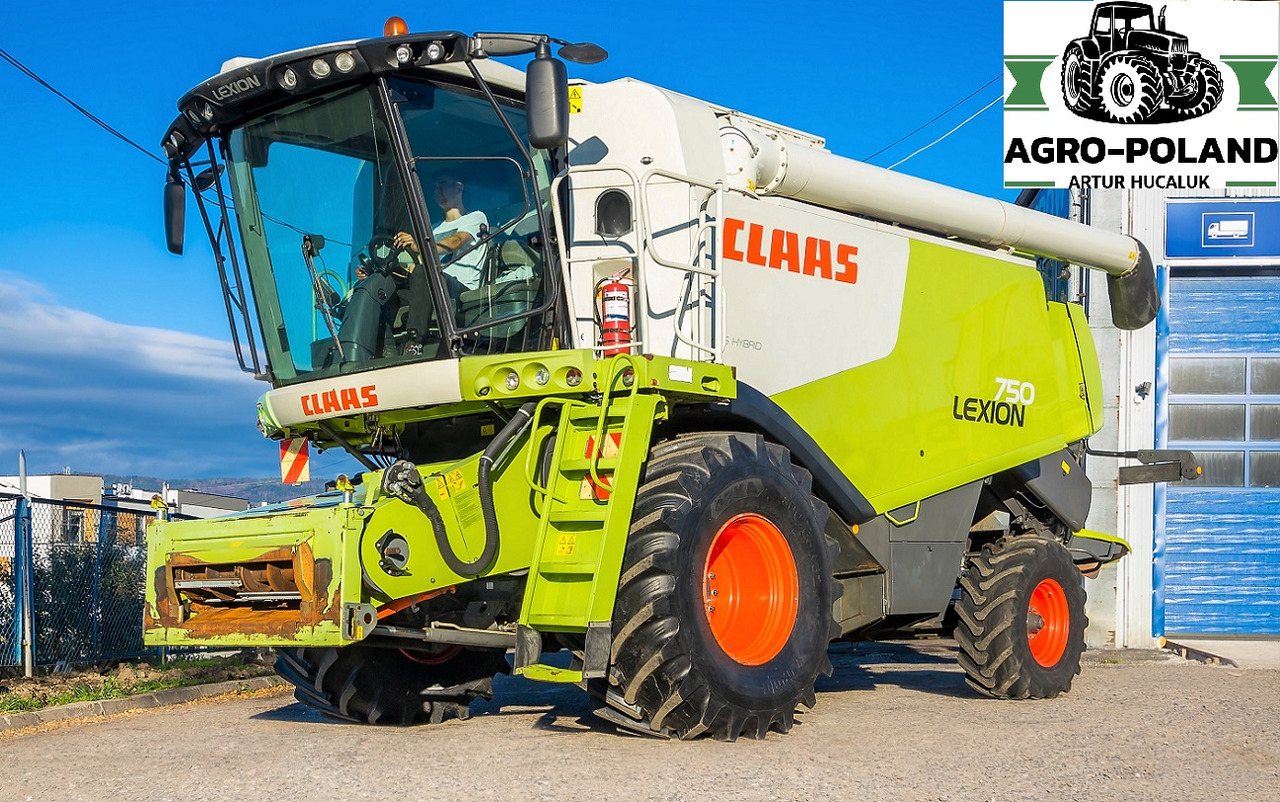 CLAAS LEXION 750 - 2012 ROK - 1650 h - 7.5 M - Kombain: pilt 3 CLAAS LEXION 750 - 2012 ROK - 1650 h - 7.5 M - Kombain: pilt 3