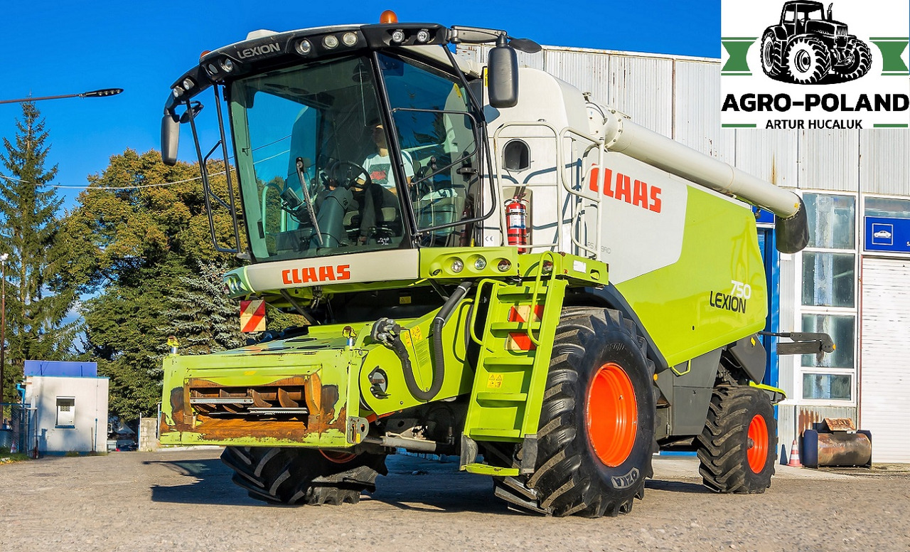 CLAAS LEXION 750 - 2012 ROK - 1650 h - 7.5 M - Kombain: pilt 2 CLAAS LEXION 750 - 2012 ROK - 1650 h - 7.5 M - Kombain: pilt 2