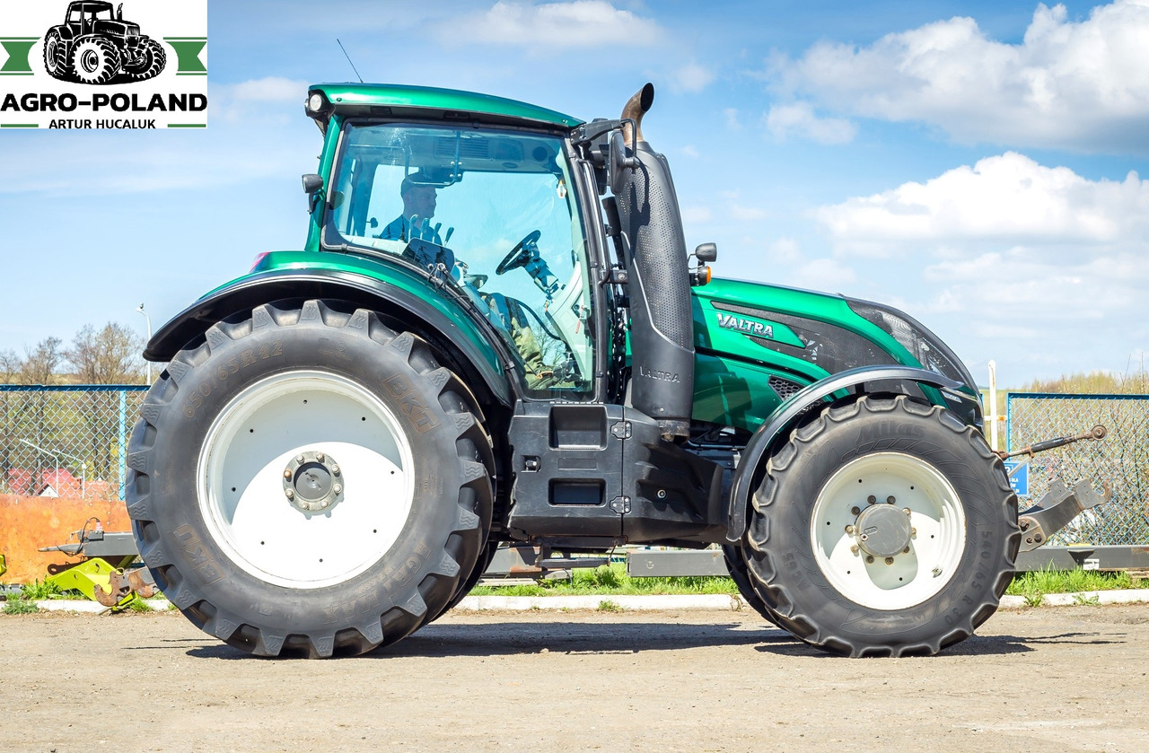 VALTRA T214 - 2016 ROK - 4950 h - Traktor: pilt 4 VALTRA T214 - 2016 ROK - 4950 h - Traktor: pilt 4