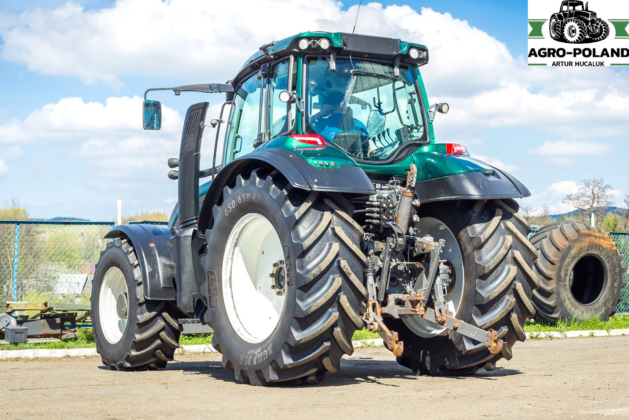 VALTRA T214 - 2016 ROK - 4950 h - Traktor: pilt 3 VALTRA T214 - 2016 ROK - 4950 h - Traktor: pilt 3
