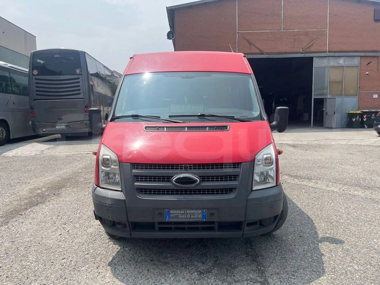 Ford Transit Tourneo - Maakonnaliini buss: pilt 1 Ford Transit Tourneo - Maakonnaliini buss: pilt 1