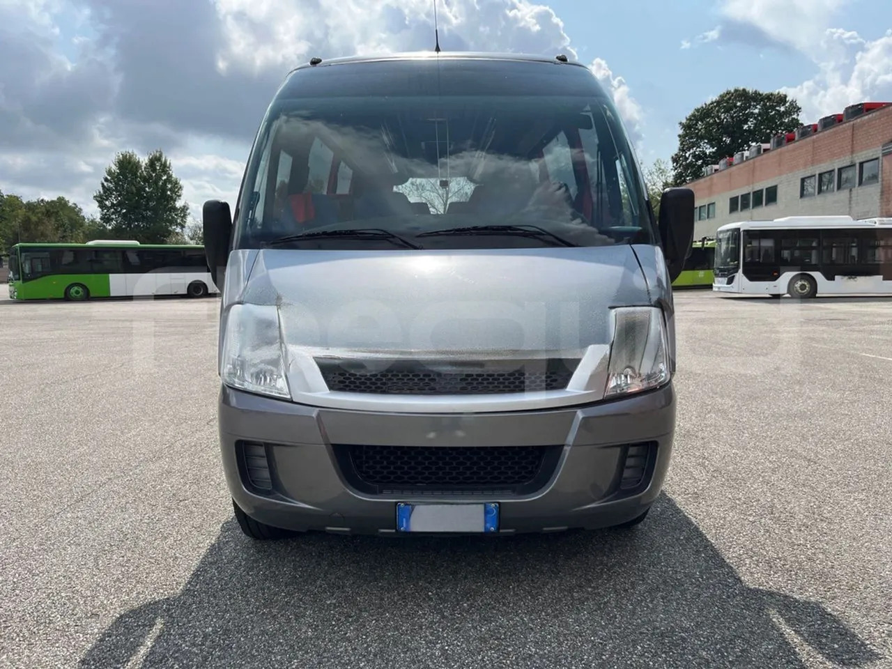 Iveco Daily - Väikebuss, Mikrobuss: pilt 2 Iveco Daily - Väikebuss, Mikrobuss: pilt 2