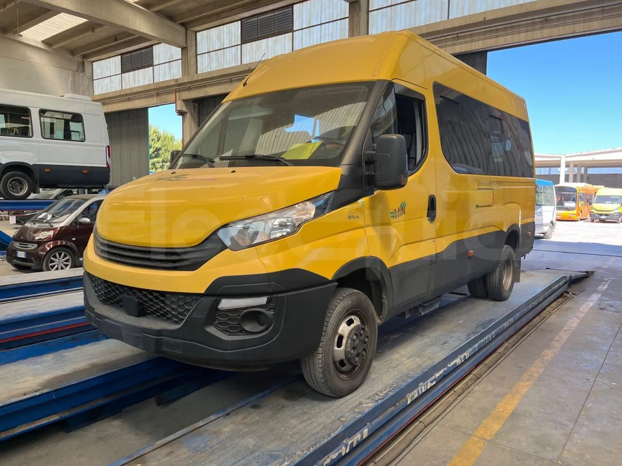 Iveco Daily - Koolibuss: pilt 4 Iveco Daily - Koolibuss: pilt 4