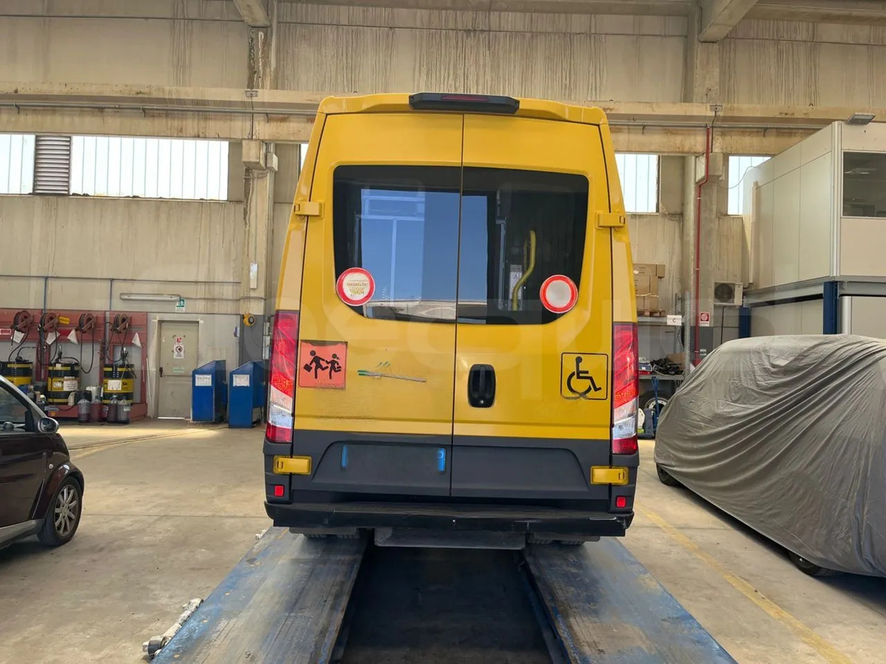 Iveco Daily - Koolibuss: pilt 5 Iveco Daily - Koolibuss: pilt 5