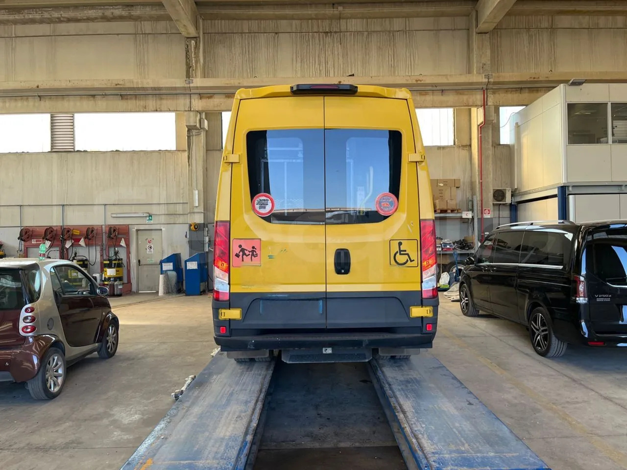 Iveco Daily - Koolibuss: pilt 5 Iveco Daily - Koolibuss: pilt 5