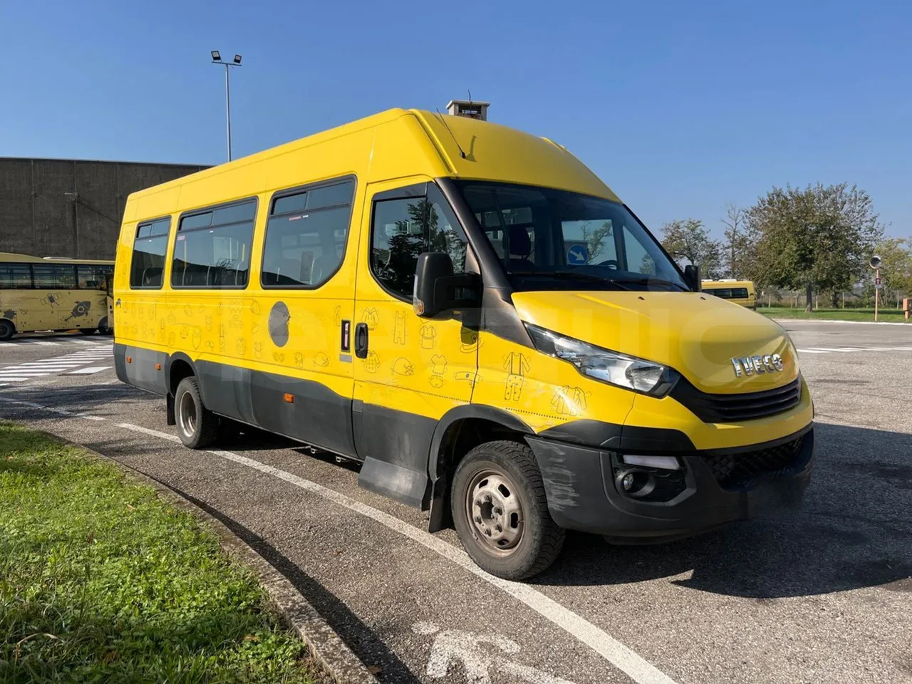 Iveco Daily - Koolibuss: pilt 1 Iveco Daily - Koolibuss: pilt 1