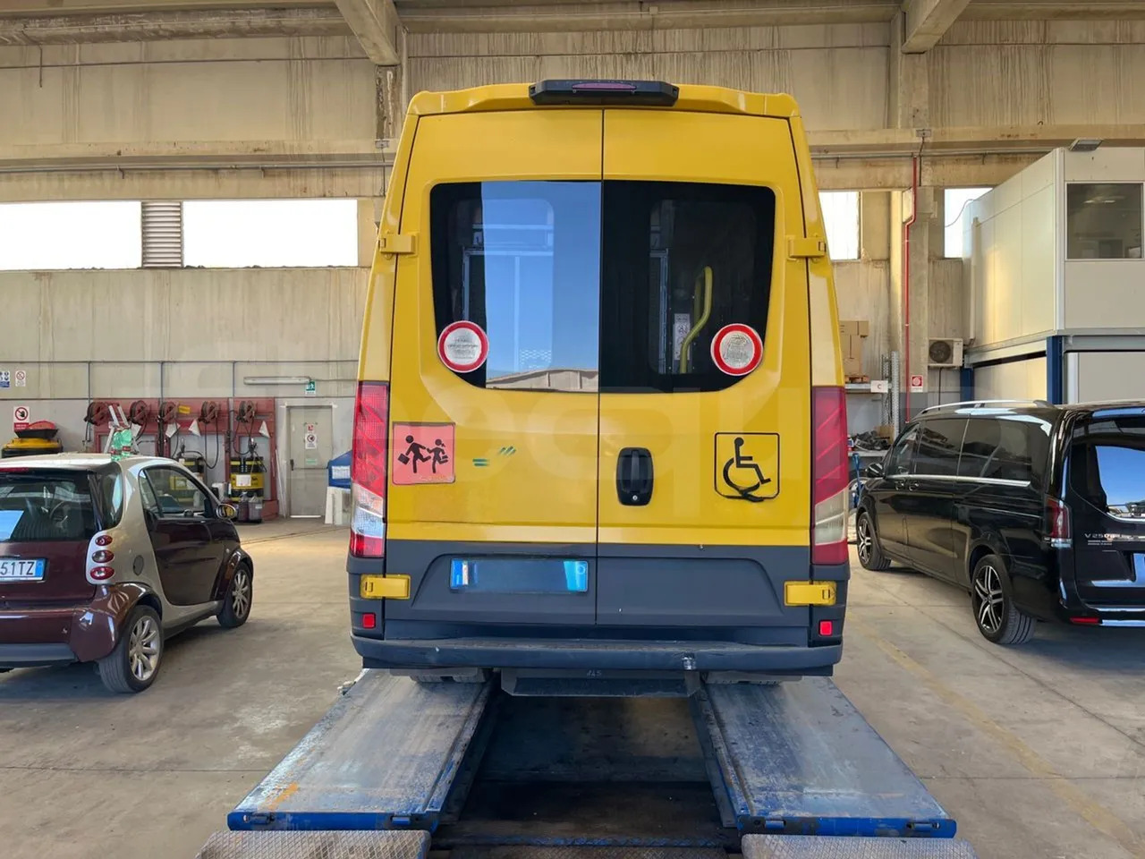 Iveco Daily - Koolibuss: pilt 4 Iveco Daily - Koolibuss: pilt 4