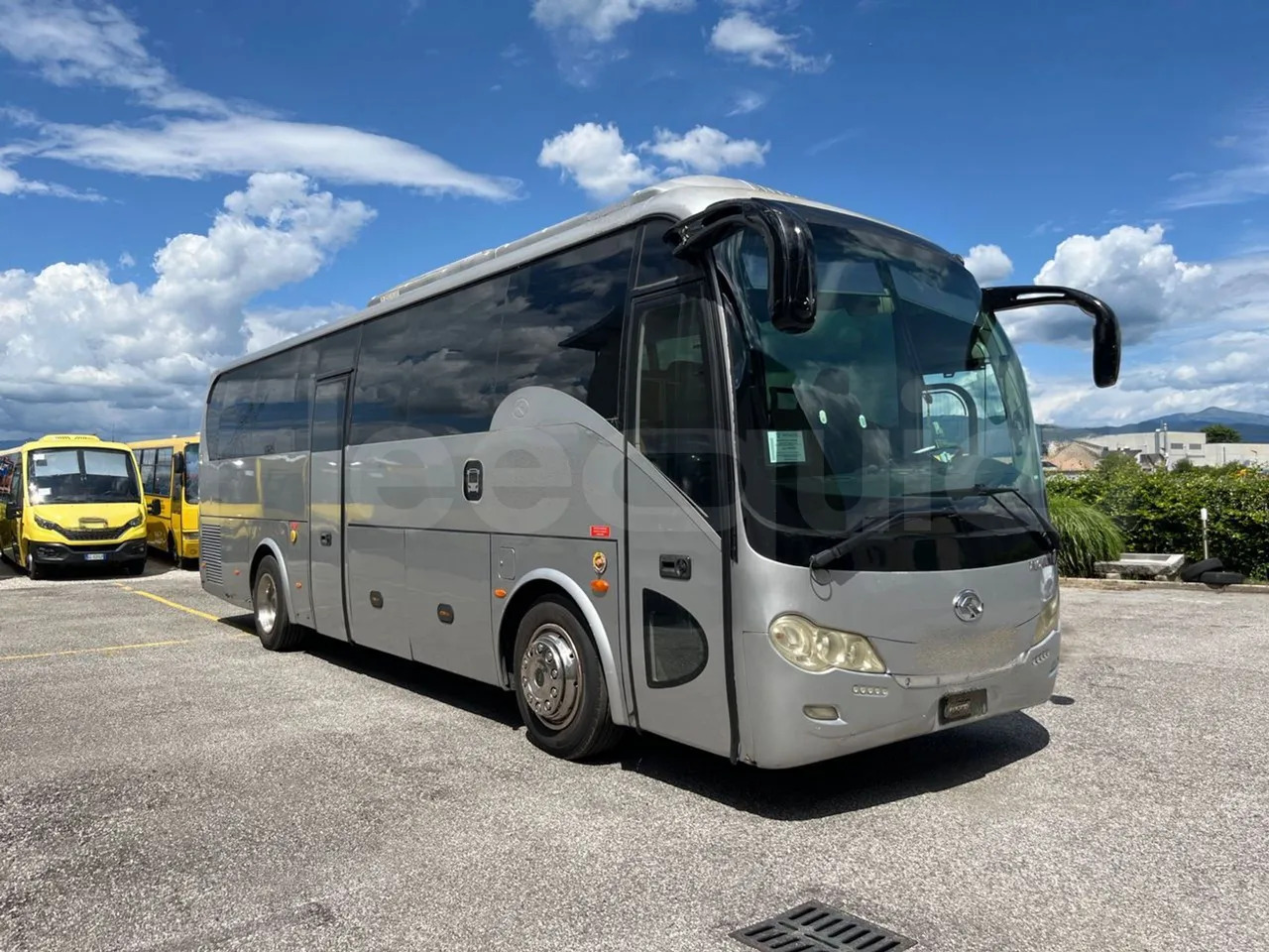 King Long XMQ6996 - Kaugsõidu buss: pilt 1 King Long XMQ6996 - Kaugsõidu buss: pilt 1