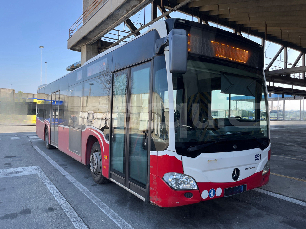 Mercedes-Benz Citaro - Linnaliini buss: pilt 1 Mercedes-Benz Citaro - Linnaliini buss: pilt 1