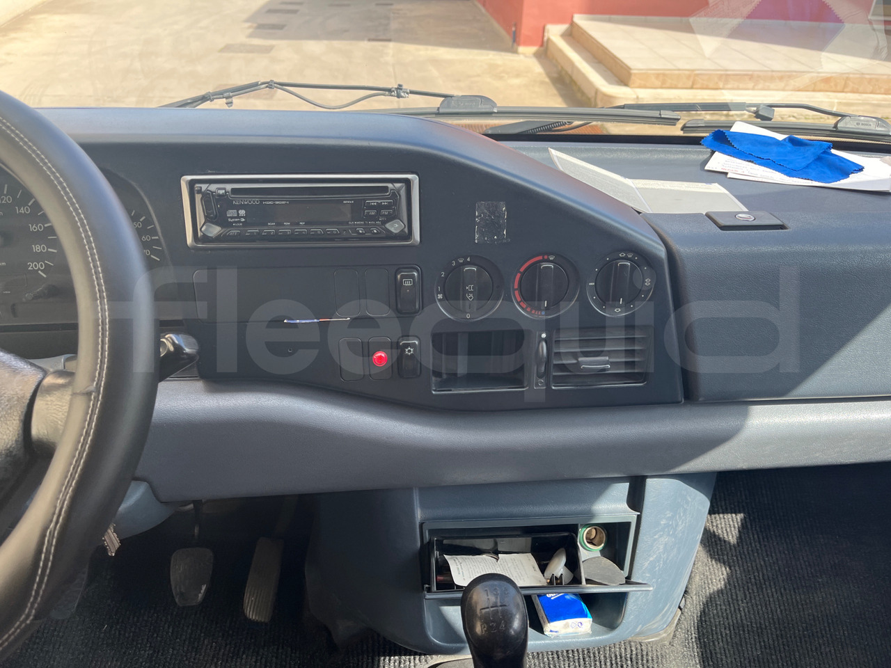 Väikebuss, Mikrobuss Mercedes-Benz Sprinter: pilt 19