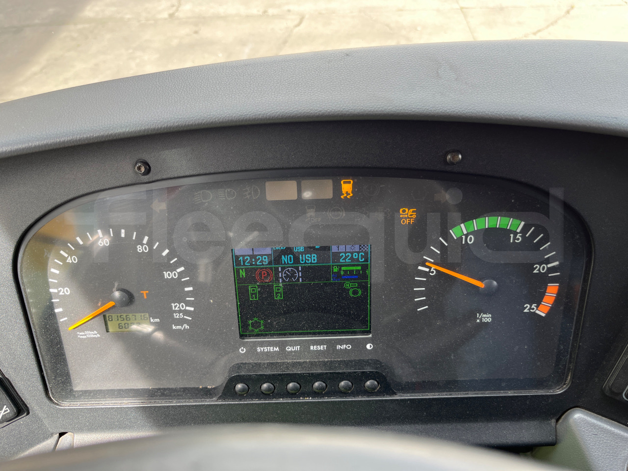 Mercedes-Benz Tourismo - Kaugsõidu buss: pilt 3 Mercedes-Benz Tourismo - Kaugsõidu buss: pilt 3