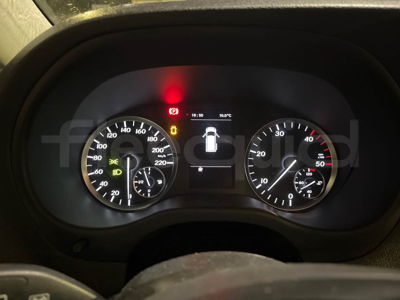 Mercedes-Benz Vito Tourer - Kaugsõidu buss: pilt 3 Mercedes-Benz Vito Tourer - Kaugsõidu buss: pilt 3