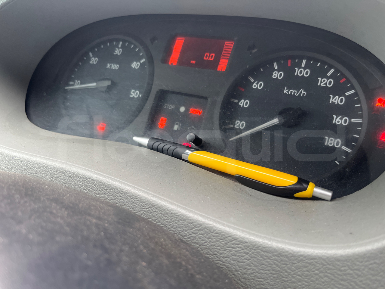 Nissan Interstar - Maakonnaliini buss: pilt 3 Nissan Interstar - Maakonnaliini buss: pilt 3