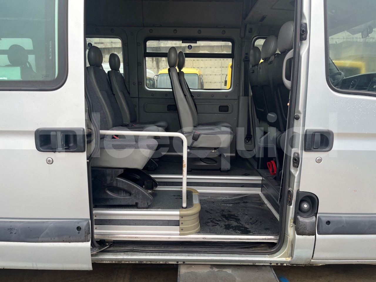 Väikebuss, Mikrobuss Nissan Interstar: pilt 11