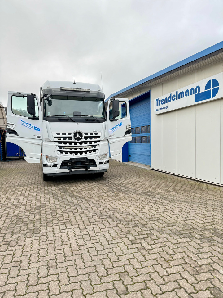 Mercedes Arocs 3358 L 6x4 Radstand 4500 Arocs 3358 L 6x4 Blatt-Luft Gefedert - Metsaveok: pilt 1 Mercedes Arocs 3358 L 6x4 Radstand 4500 Arocs 3358 L 6x4 Blatt-Luft Gefedert - Metsaveok: pilt 1