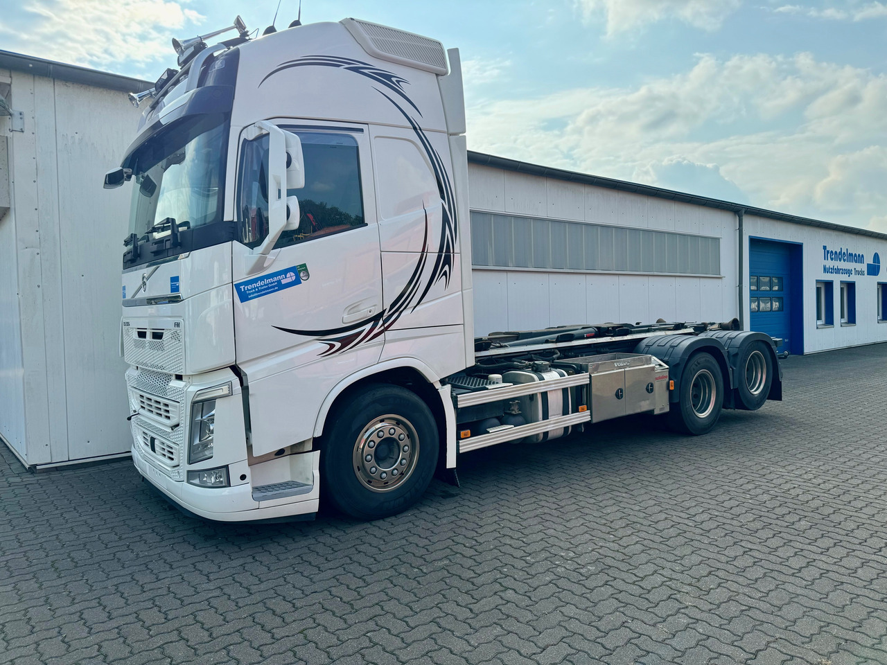 VOLVO Fh-13-540 6x4R - Konkstõstukiga veoauto: pilt 2 VOLVO Fh-13-540 6x4R - Konkstõstukiga veoauto: pilt 2