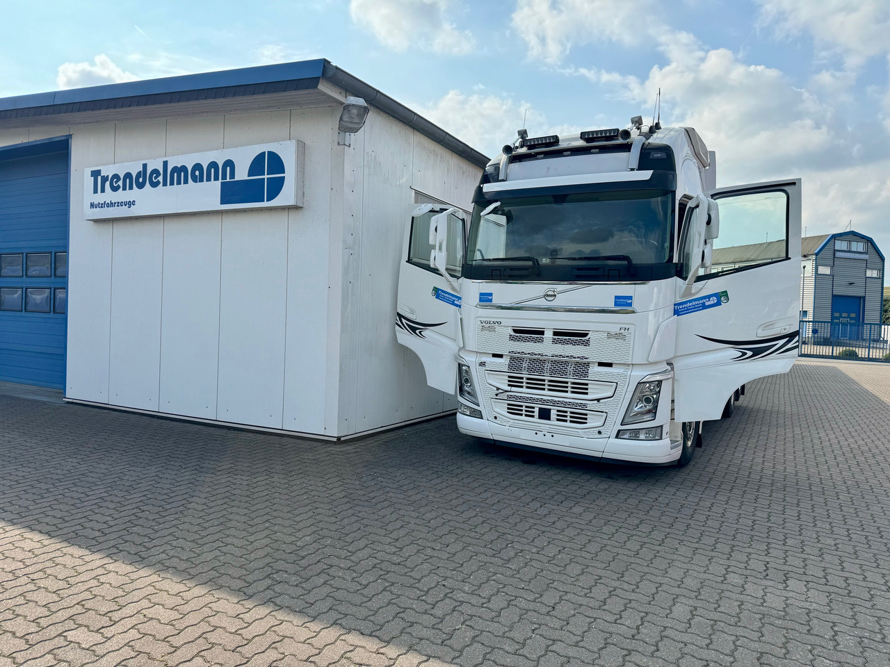 VOLVO Fh-13-540 6x4R - Konkstõstukiga veoauto: pilt 5 VOLVO Fh-13-540 6x4R - Konkstõstukiga veoauto: pilt 5