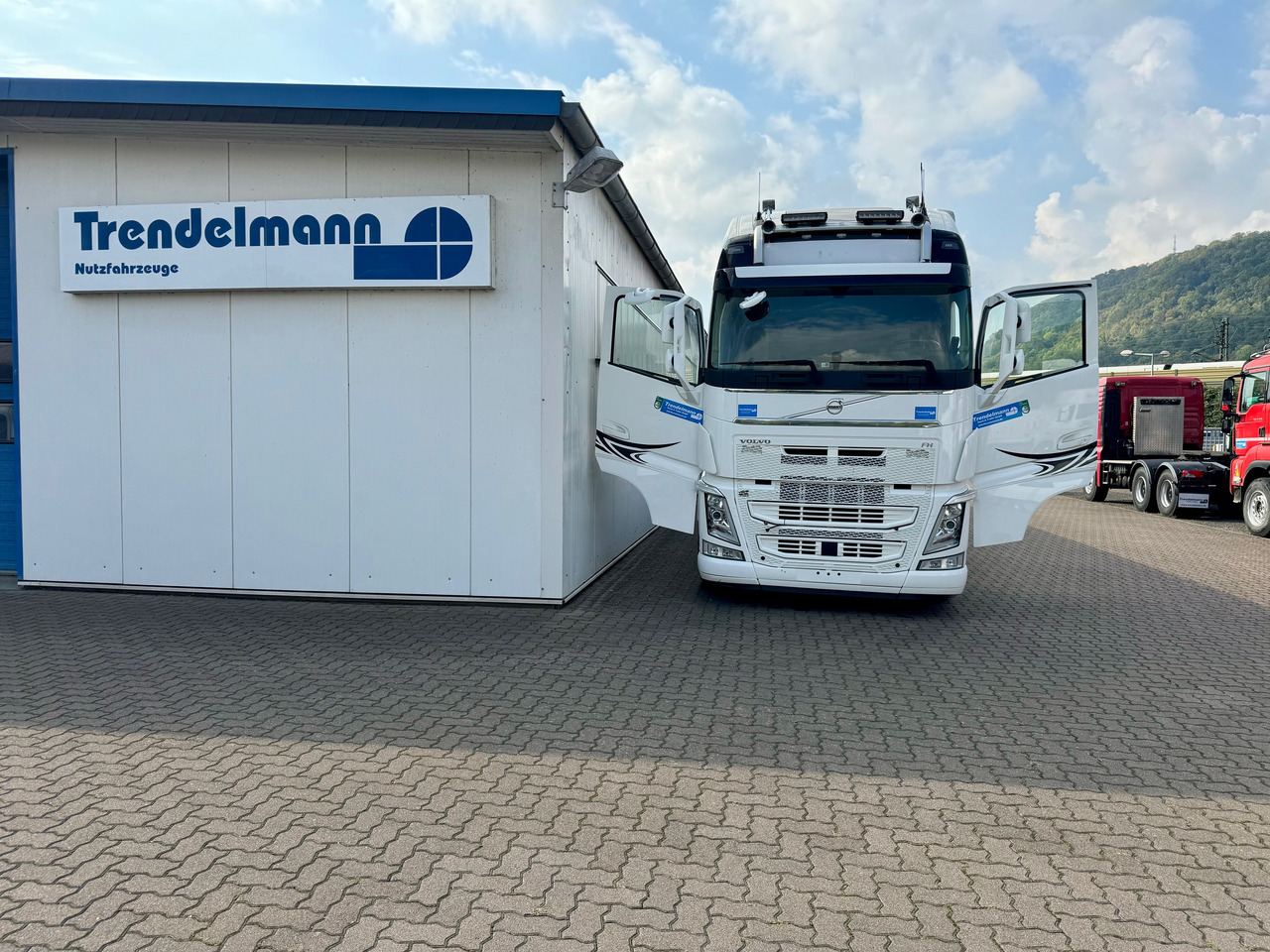 VOLVO Fh-13-540 6x4R - Konkstõstukiga veoauto: pilt 4 VOLVO Fh-13-540 6x4R - Konkstõstukiga veoauto: pilt 4