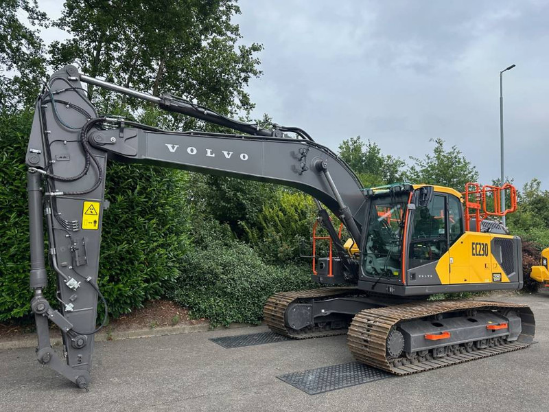 Volvo EC 230 - Lintekskavaator: pilt 3 Volvo EC 230 - Lintekskavaator: pilt 3