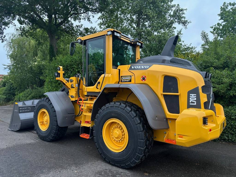 Volvo L 70 H2 - Rataslaadur: pilt 1 Volvo L 70 H2 - Rataslaadur: pilt 1