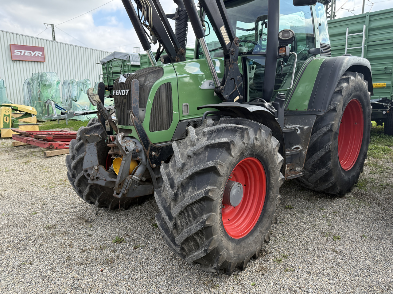 Fendt 415 TMS - Traktor: pilt 2 Fendt 415 TMS - Traktor: pilt 2