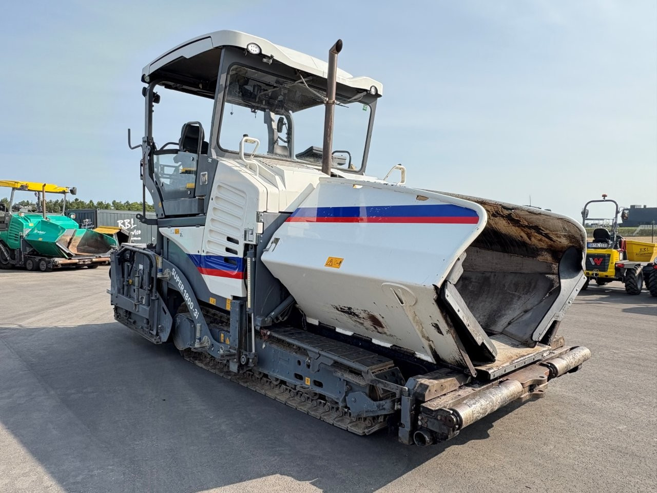 VÖGELE SUPER 1800-3i - Asfaldilaotur: pilt 1 VÖGELE SUPER 1800-3i - Asfaldilaotur: pilt 1