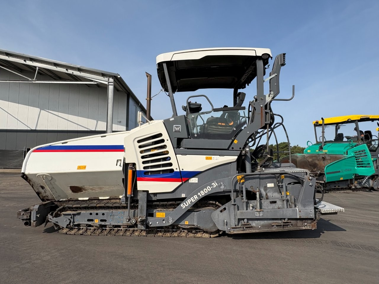 VÖGELE SUPER 1800-3i - Asfaldilaotur: pilt 4 VÖGELE SUPER 1800-3i - Asfaldilaotur: pilt 4