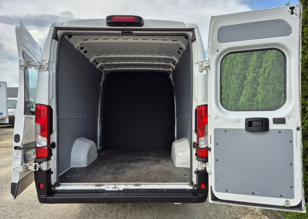 Fiat Ducato 2.3 180KM Maxi Nowa Zabudowa Dubel - Meeskonnaauto: pilt 4 Fiat Ducato 2.3 180KM Maxi Nowa Zabudowa Dubel - Meeskonnaauto: pilt 4