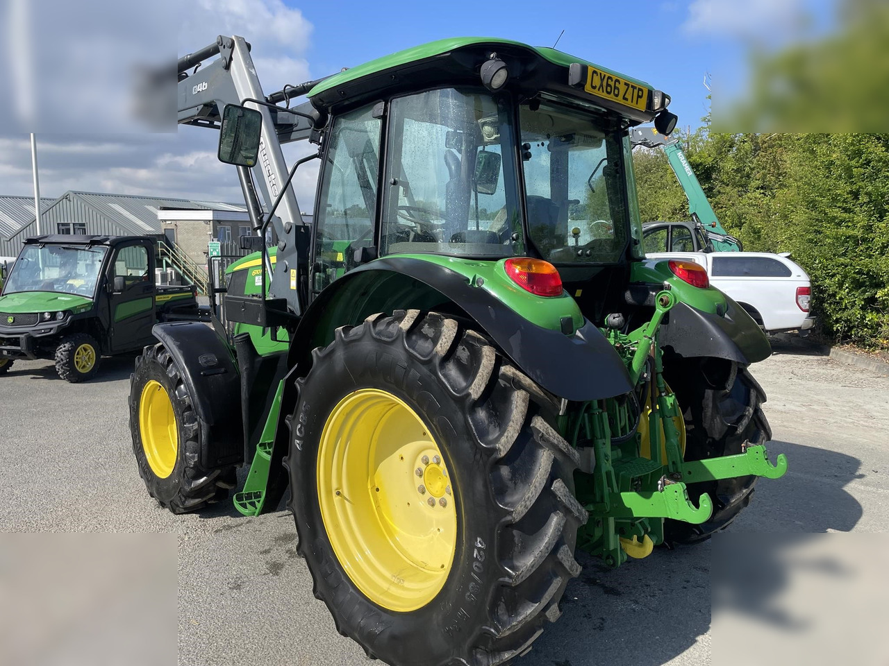 2016 JOHN DEERE 6110MC - Traktor: pilt 2 2016 JOHN DEERE 6110MC - Traktor: pilt 2