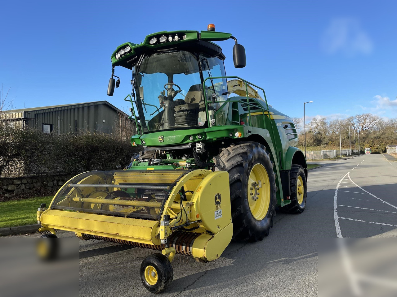 2018 JOHN DEERE 8400 - Koristusmasin: pilt 4 2018 JOHN DEERE 8400 - Koristusmasin: pilt 4