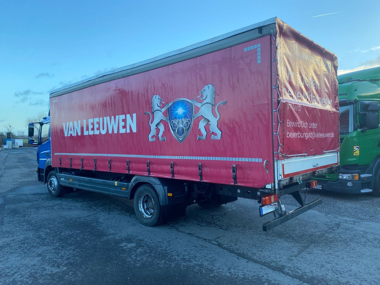 Mercedes-Benz 1221 Pritschenwagen /Rungen/Stahltransporte - Tent veoauto: pilt 4 Mercedes-Benz 1221 Pritschenwagen /Rungen/Stahltransporte - Tent veoauto: pilt 4