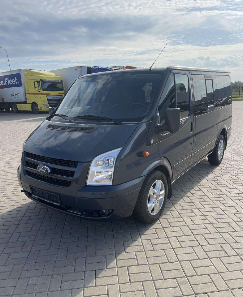 Ford Transit - Väikebuss, Mikrobuss: pilt 1 Ford Transit - Väikebuss, Mikrobuss: pilt 1