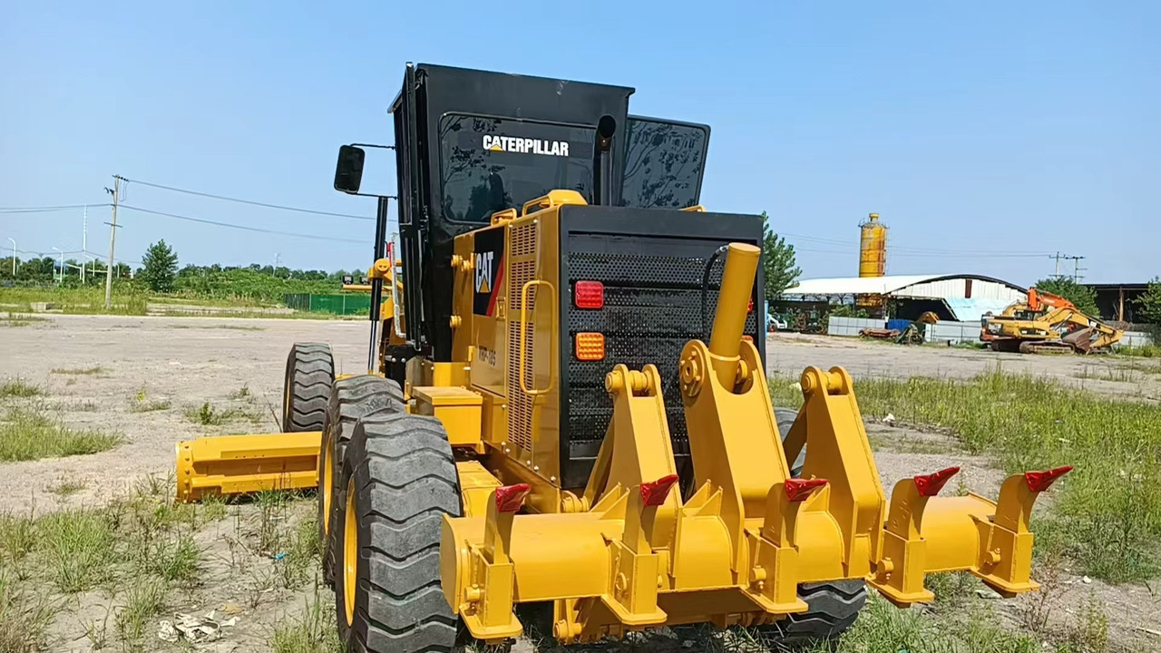 CATERPILLAR 140K used motor grader low price - Teehöövel: pilt 4 CATERPILLAR 140K used motor grader low price - Teehöövel: pilt 4