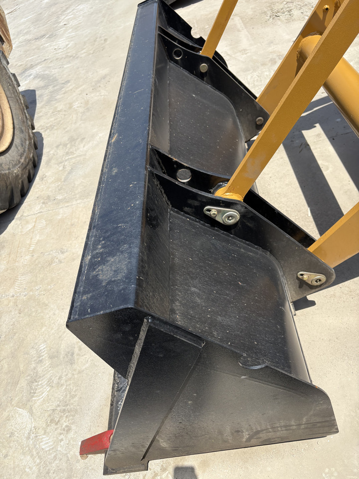 CATERPILLAR 420F discount 2025 hot sale backhoe loader jcb - Ekskavaator-laadur: pilt 3 CATERPILLAR 420F discount 2025 hot sale backhoe loader jcb - Ekskavaator-laadur: pilt 3