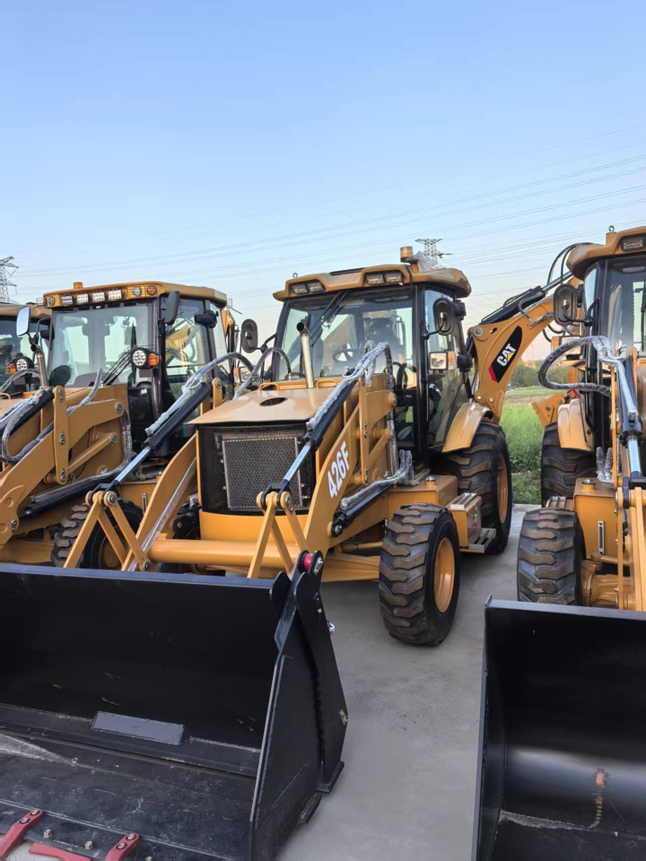 CATERPILLAR 426F new backhoe loader 2025 hot sale jcb - Ekskavaator-laadur: pilt 2 CATERPILLAR 426F new backhoe loader 2025 hot sale jcb - Ekskavaator-laadur: pilt 2