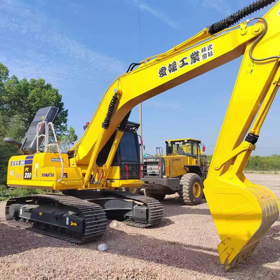 KOMATSU pc200-8N1  used japan brand crawler excavator - Lintekskavaator: pilt 1 KOMATSU pc200-8N1  used japan brand crawler excavator - Lintekskavaator: pilt 1