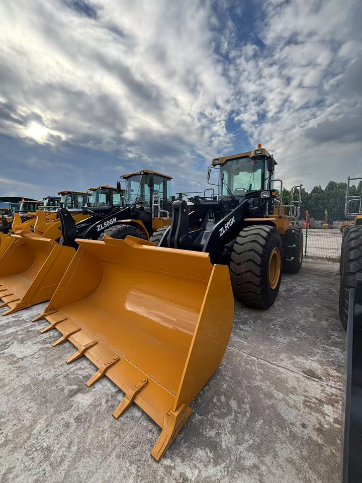XCMG ZL50GN low hour front loader for sale - Rataslaadur: pilt 1 XCMG ZL50GN low hour front loader for sale - Rataslaadur: pilt 1