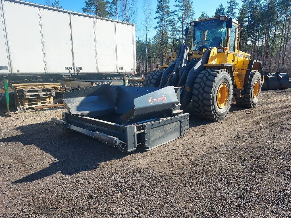 Reptail TM  - Teehöövel: pilt 1 Reptail TM  - Teehöövel: pilt 1