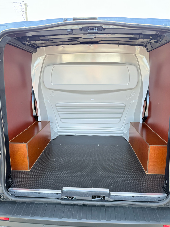 RENAULT Trafic liising RENAULT Trafic: pilt 17 RENAULT Trafic liising RENAULT Trafic: pilt 17