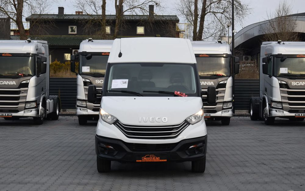 Iveco DAILY MAXI 35S14 / 2.3 - 140 KM / AUTOMAT HI-MATIC / NOWY MODEL / 3 OSOBY / DOSTAWCZE / BLASZAK / KAMERA COFANIA / TEMPOMAT / KLIMA / 2022 / SERWISOWANY / SPROWADZONY Z NIEMIEC - Kaubik: pilt 2 Iveco DAILY MAXI 35S14 / 2.3 - 140 KM / AUTOMAT HI-MATIC / NOWY MODEL / 3 OSOBY / DOSTAWCZE / BLASZAK / KAMERA COFANIA / TEMPOMAT / KLIMA / 2022 / SERWISOWANY / SPROWADZONY Z NIEMIEC - Kaubik: pilt 2