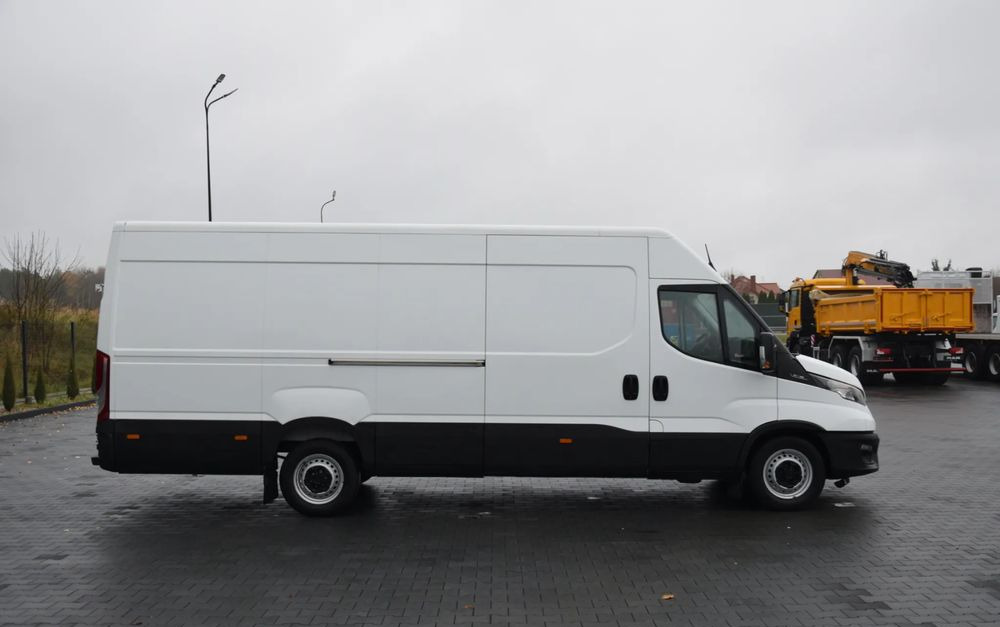 Iveco DAILY MAXI 35S16 / 2.3 - 160 KM / NOWY MODEL / 3 OSOBY / DOSTAWCZE / BLASZAK / KLIMA / CZUJNIKI COFANIA / TRYB CITY-ECO / 2023 / SERWISOWANY / SPROWADZONY Z NIEMIEC - Kaubik: pilt 4 Iveco DAILY MAXI 35S16 / 2.3 - 160 KM / NOWY MODEL / 3 OSOBY / DOSTAWCZE / BLASZAK / KLIMA / CZUJNIKI COFANIA / TRYB CITY-ECO / 2023 / SERWISOWANY / SPROWADZONY Z NIEMIEC - Kaubik: pilt 4