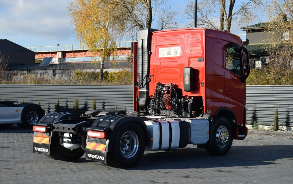 Volvo FH500 / NISKA KABINA / HYDRAULIKA / EURO 6 / ACC / LEDY / ALUFELGI / SERWISOWANY / SPROWADZONY - Sadulveok: pilt 4 Volvo FH500 / NISKA KABINA / HYDRAULIKA / EURO 6 / ACC / LEDY / ALUFELGI / SERWISOWANY / SPROWADZONY - Sadulveok: pilt 4
