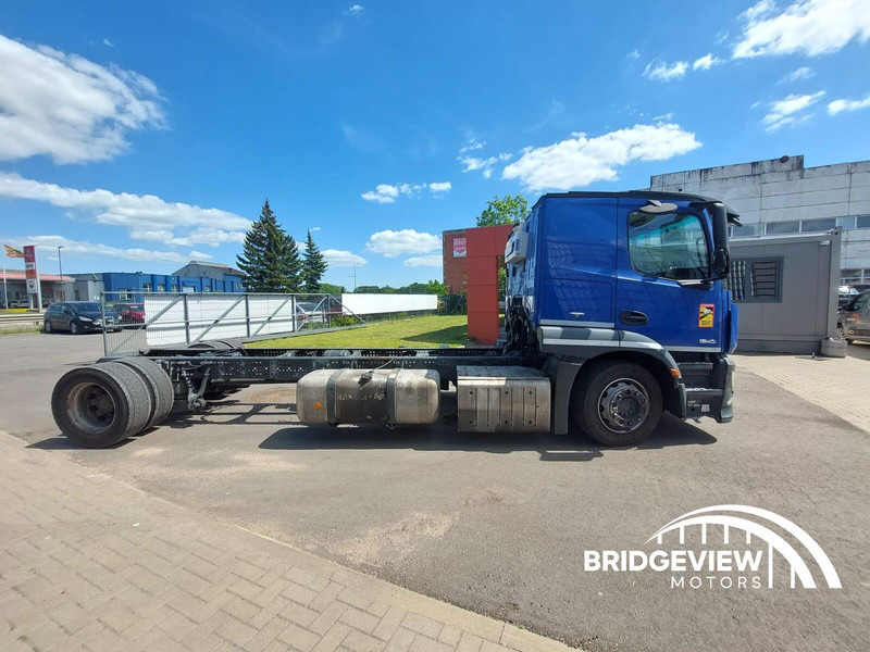 Mercedes-Benz Actros 1843 - Kabiinišassiiga veoauto: pilt 5 Mercedes-Benz Actros 1843 - Kabiinišassiiga veoauto: pilt 5