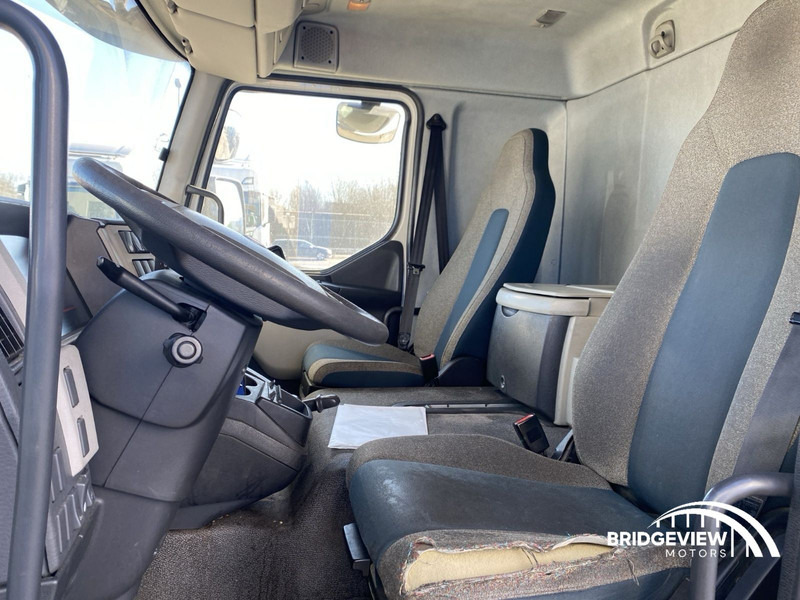 Volvo FL 250 - Külmutiga veoauto: pilt 3 Volvo FL 250 - Külmutiga veoauto: pilt 3