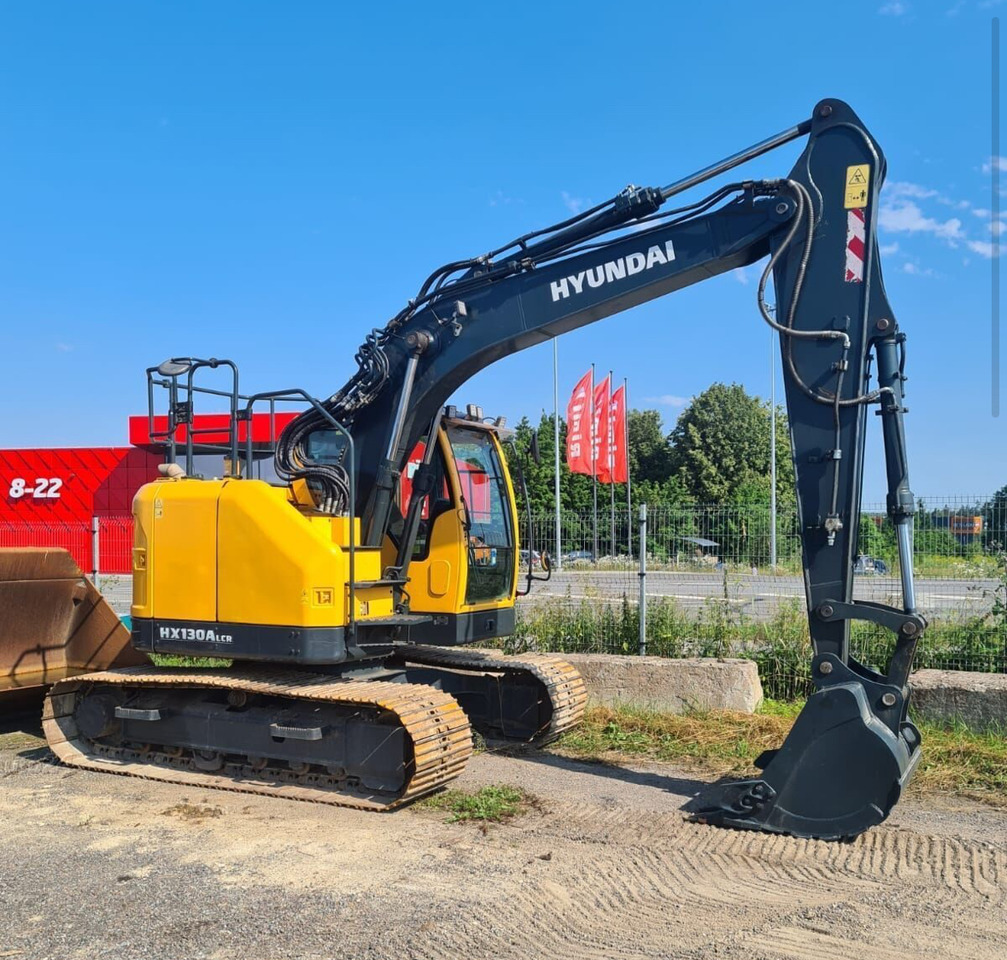 HYUNDAI HX130ALCR - Lintekskavaator: pilt 1 HYUNDAI HX130ALCR - Lintekskavaator: pilt 1