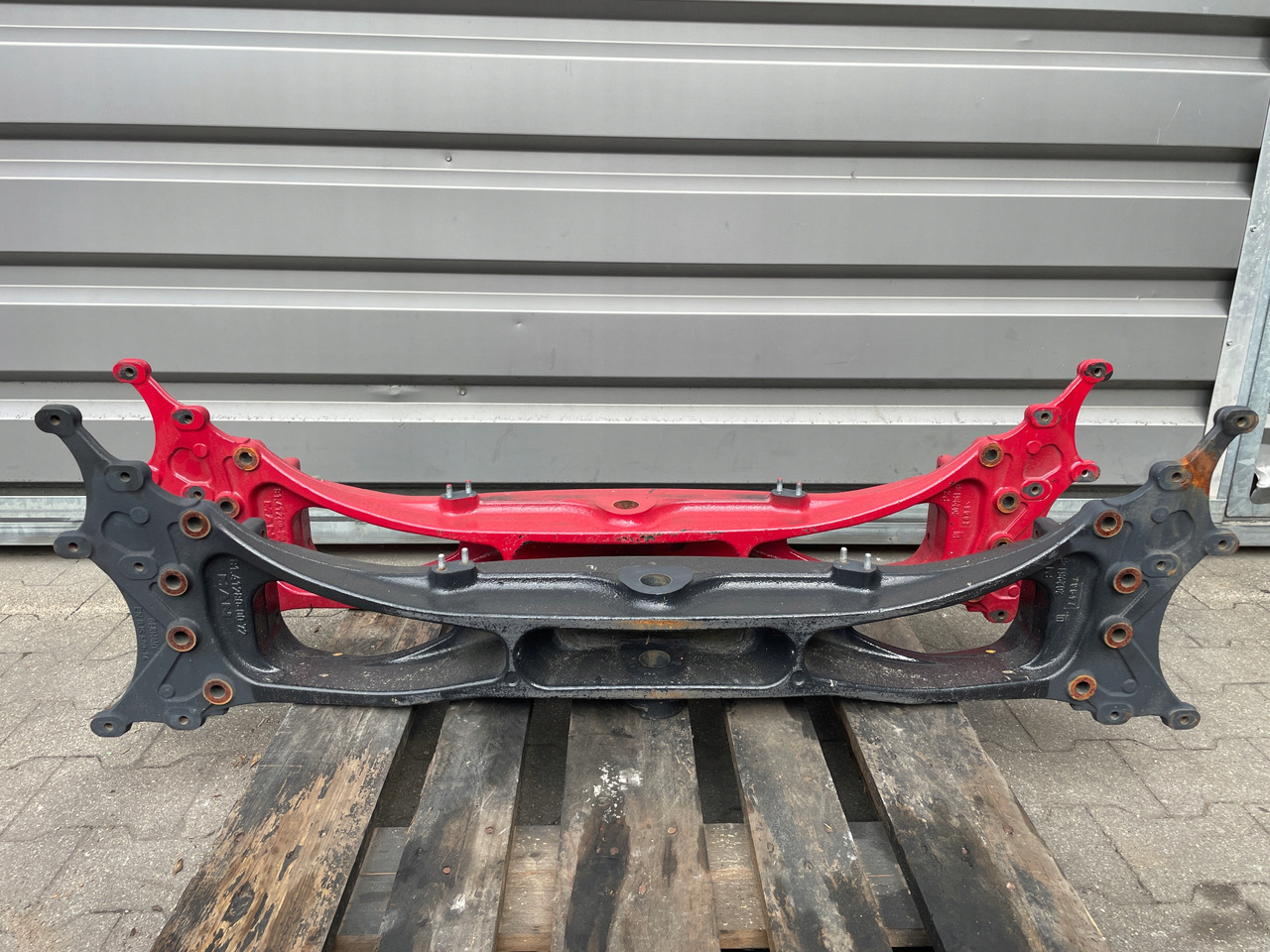 BELKA ZDERZAKA ZDERZAK MAN TGX TGS BUDOWLANY 81412800072 - Kaitseraud - Veoauto: pilt 1 BELKA ZDERZAKA ZDERZAK MAN TGX TGS BUDOWLANY 81412800072 - Kaitseraud - Veoauto: pilt 1