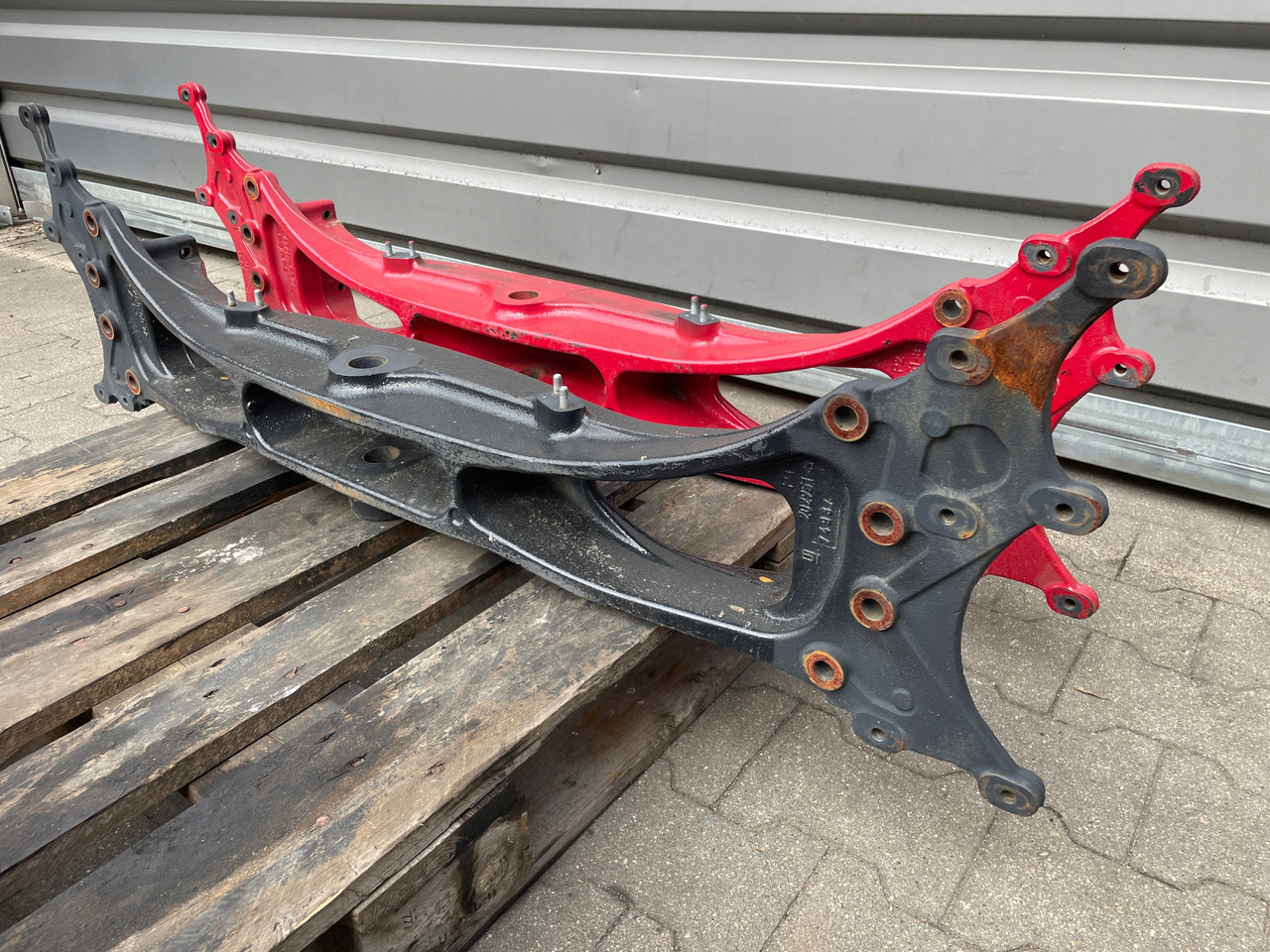 BELKA ZDERZAKA ZDERZAK MAN TGX TGS BUDOWLANY 81412800072 - Kaitseraud - Veoauto: pilt 3 BELKA ZDERZAKA ZDERZAK MAN TGX TGS BUDOWLANY 81412800072 - Kaitseraud - Veoauto: pilt 3