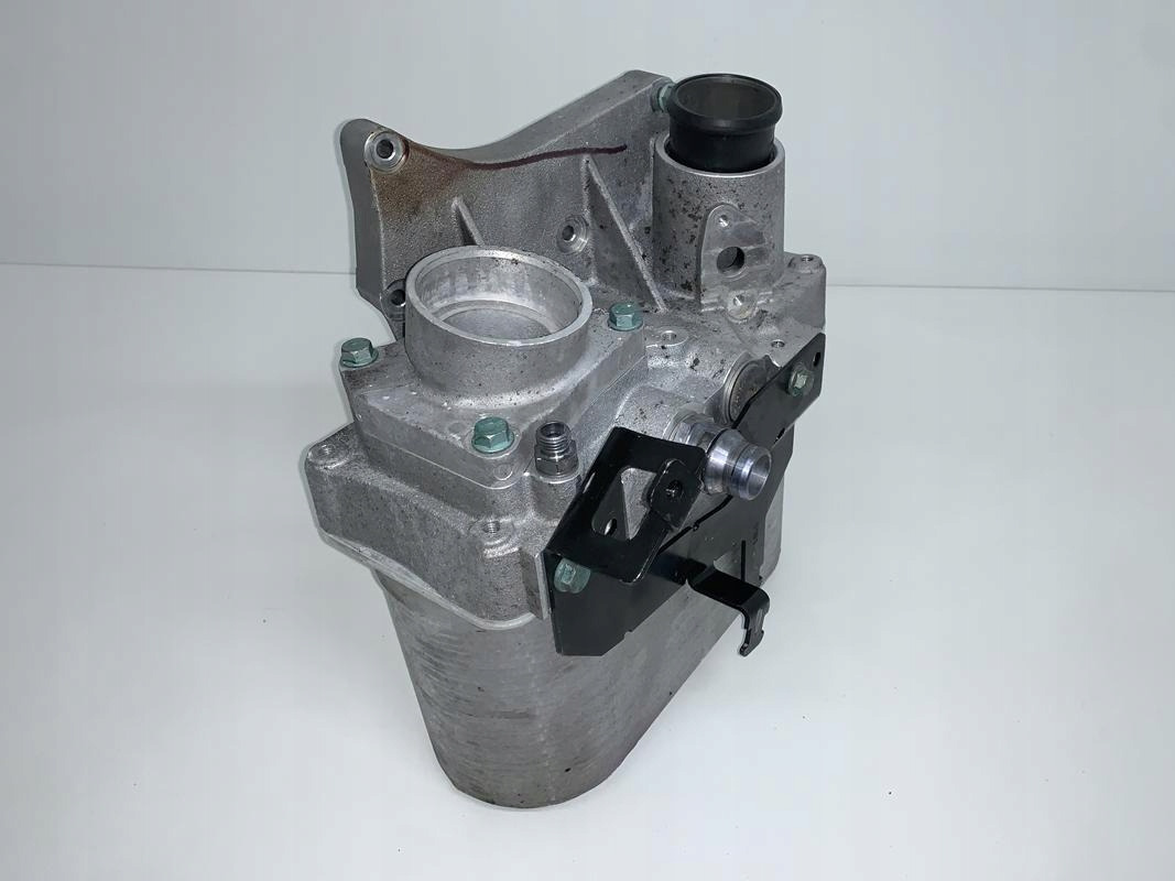 CHŁODNICA POWIETRZA INTERCOOLER MAN TGX TGS EURO 6 - Sisejahutus - Veoauto: pilt 1 CHŁODNICA POWIETRZA INTERCOOLER MAN TGX TGS EURO 6 - Sisejahutus - Veoauto: pilt 1