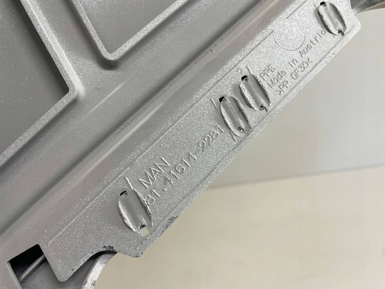 LEWA OSŁONA NA HALOGEN ZDERZAK MAN TG3 TGX 3 81416142277 - Kaitseraud - Veoauto: pilt 5 LEWA OSŁONA NA HALOGEN ZDERZAK MAN TG3 TGX 3 81416142277 - Kaitseraud - Veoauto: pilt 5