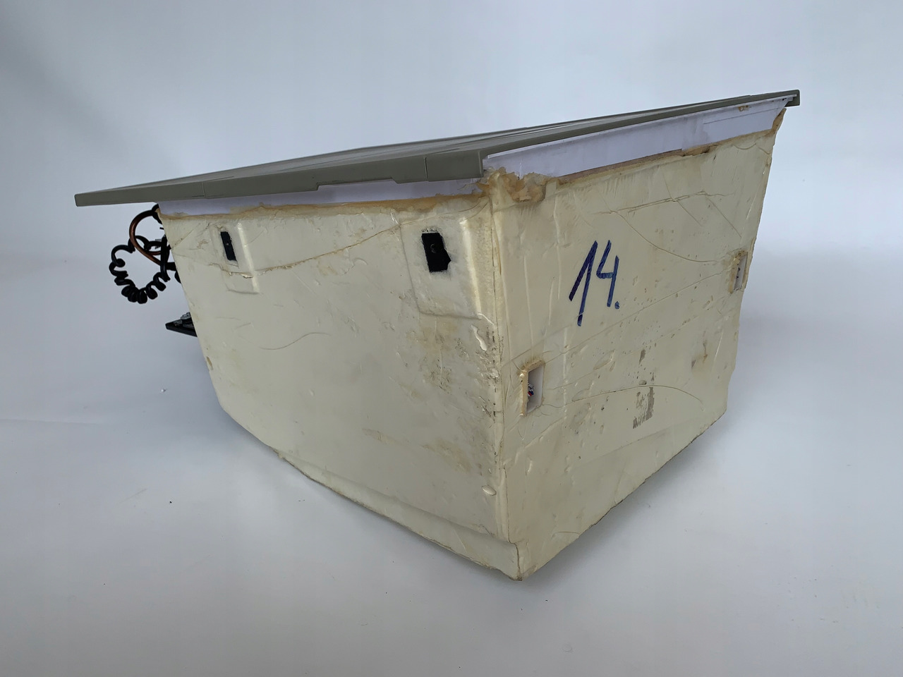 LODÓWKA VOLVO FH 4 FH4 - Kabiin ja interjöör - Veoauto: pilt 1 LODÓWKA VOLVO FH 4 FH4 - Kabiin ja interjöör - Veoauto: pilt 1